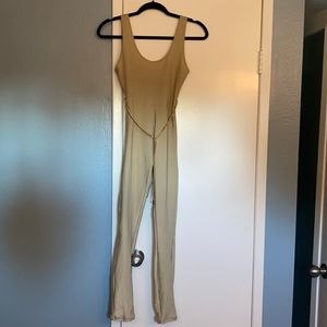 Weworewhat workout outfit